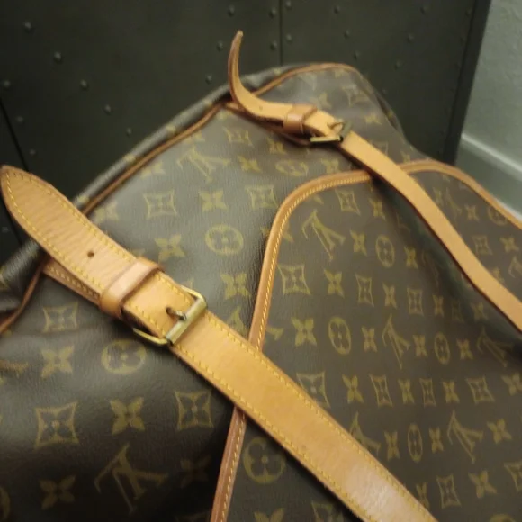 Louis Vuitton  Saumur 43 bag - Picture 15 of 16